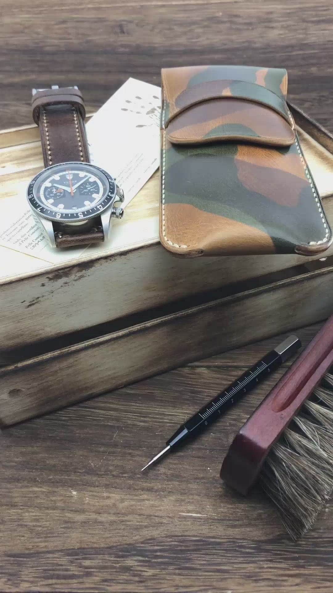 Leather Watch Pouch, Military 101 | Single Watch | Italian Veg Tanned | Cozy Handmade 